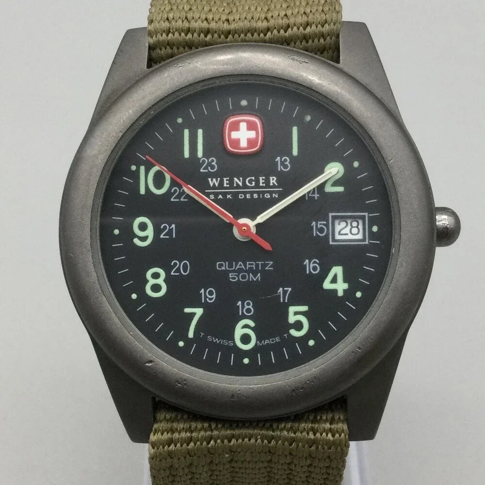 Wenger SAK Design Mens Watch 37mm Black Dial Green Nylon Date Swiss New Battery
